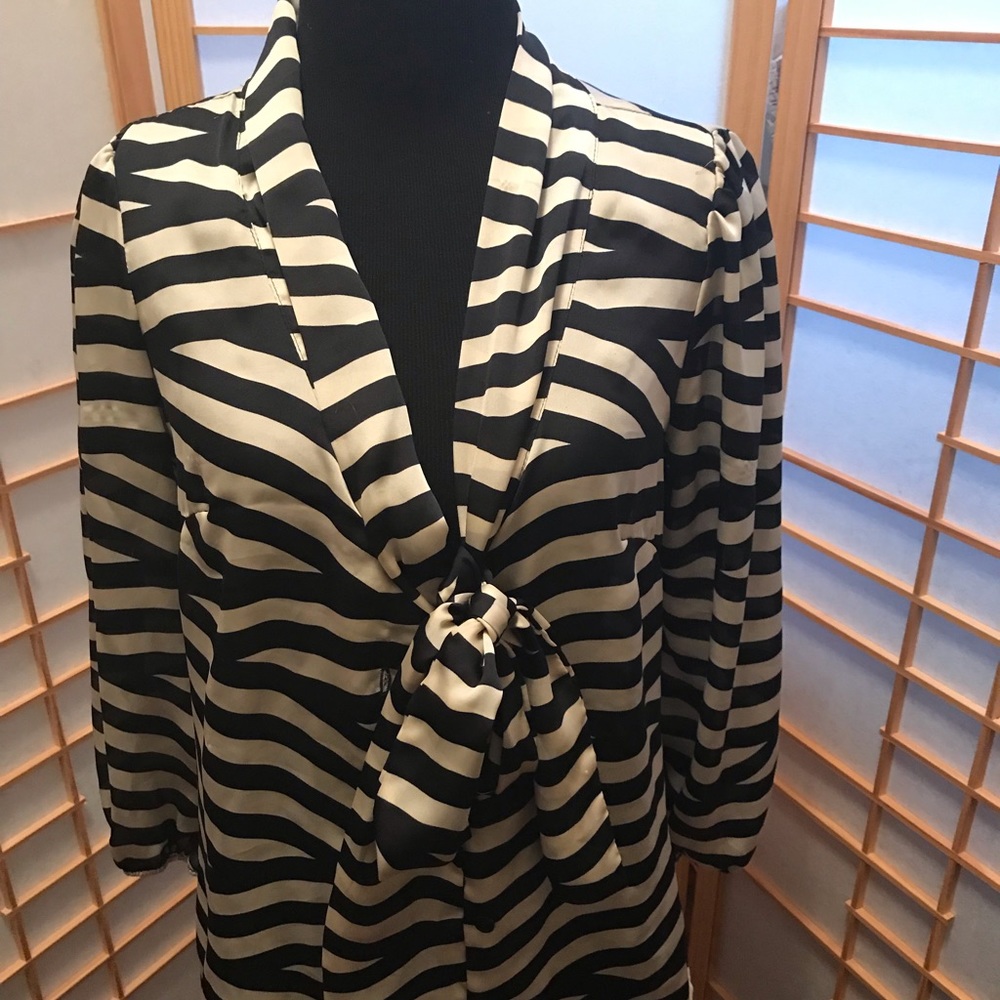 Stripes bow top size med